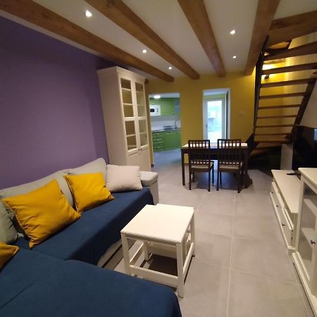 Luxury Apartment - Old Soul With A New Heart เซรส ภายนอก รูปภาพ