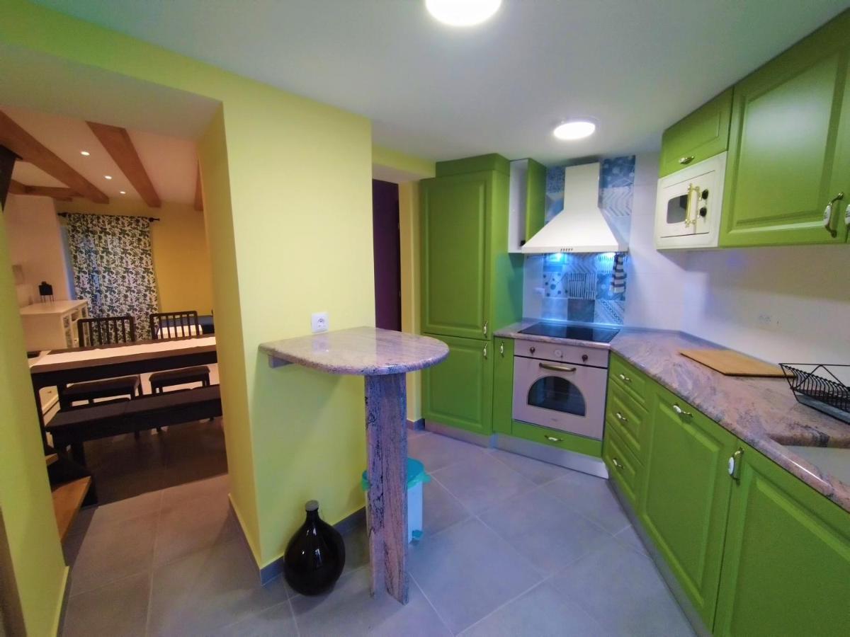 Luxury Apartment - Old Soul With A New Heart เซรส ภายนอก รูปภาพ