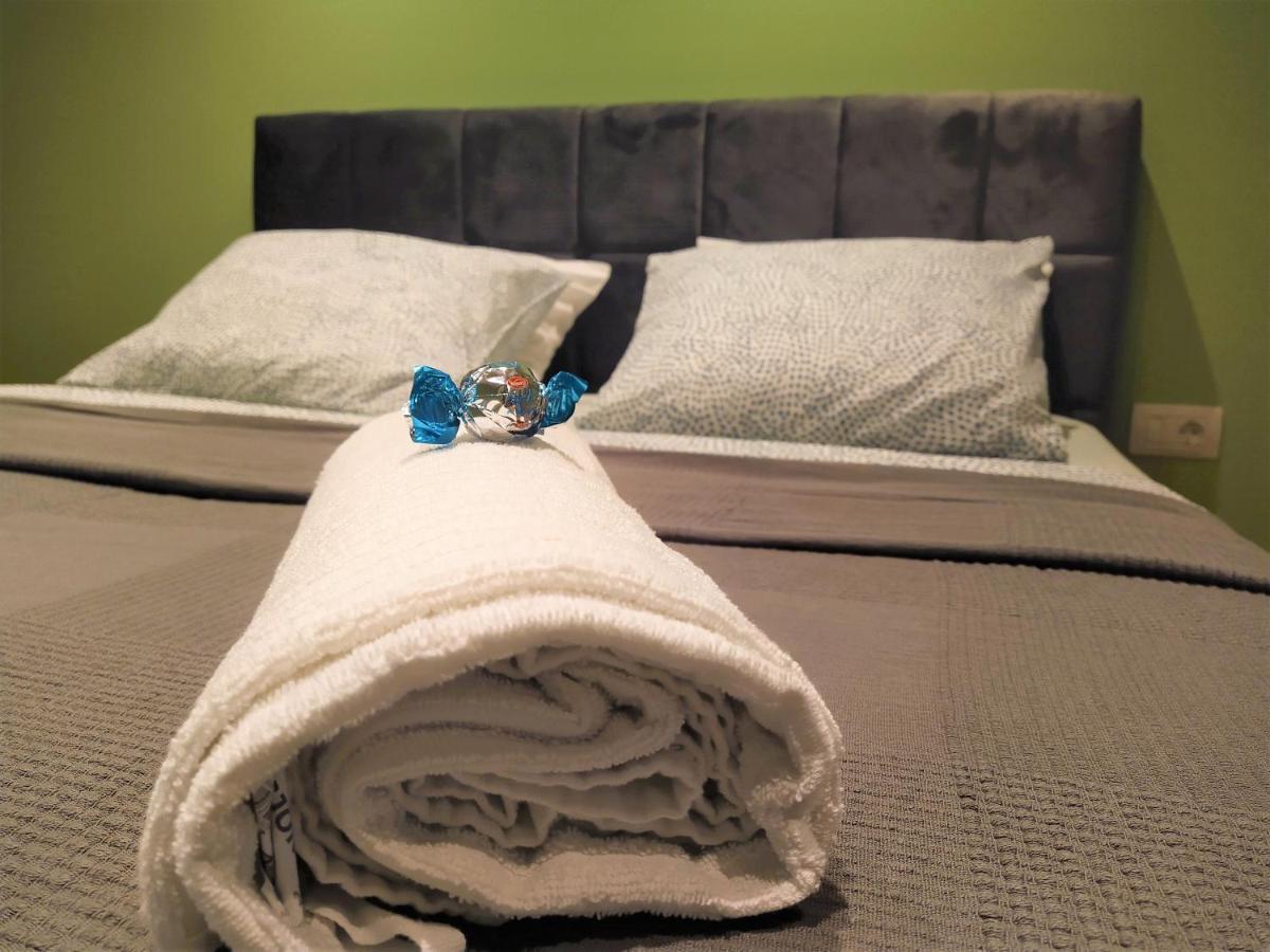 Luxury Apartment - Old Soul With A New Heart เซรส ภายนอก รูปภาพ