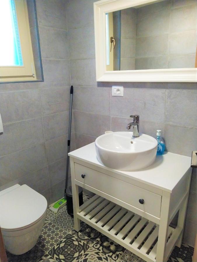 Luxury Apartment - Old Soul With A New Heart เซรส ภายนอก รูปภาพ