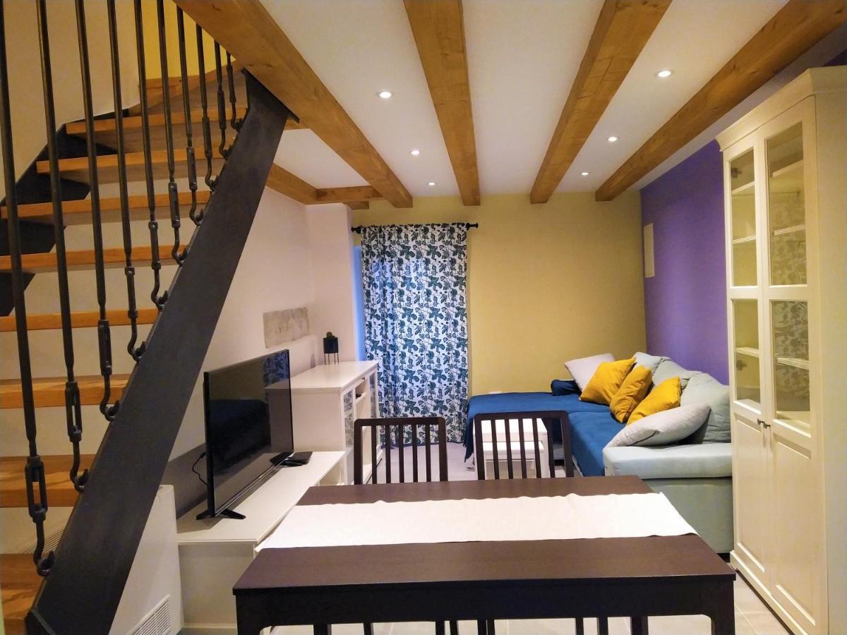 Luxury Apartment - Old Soul With A New Heart เซรส ภายนอก รูปภาพ