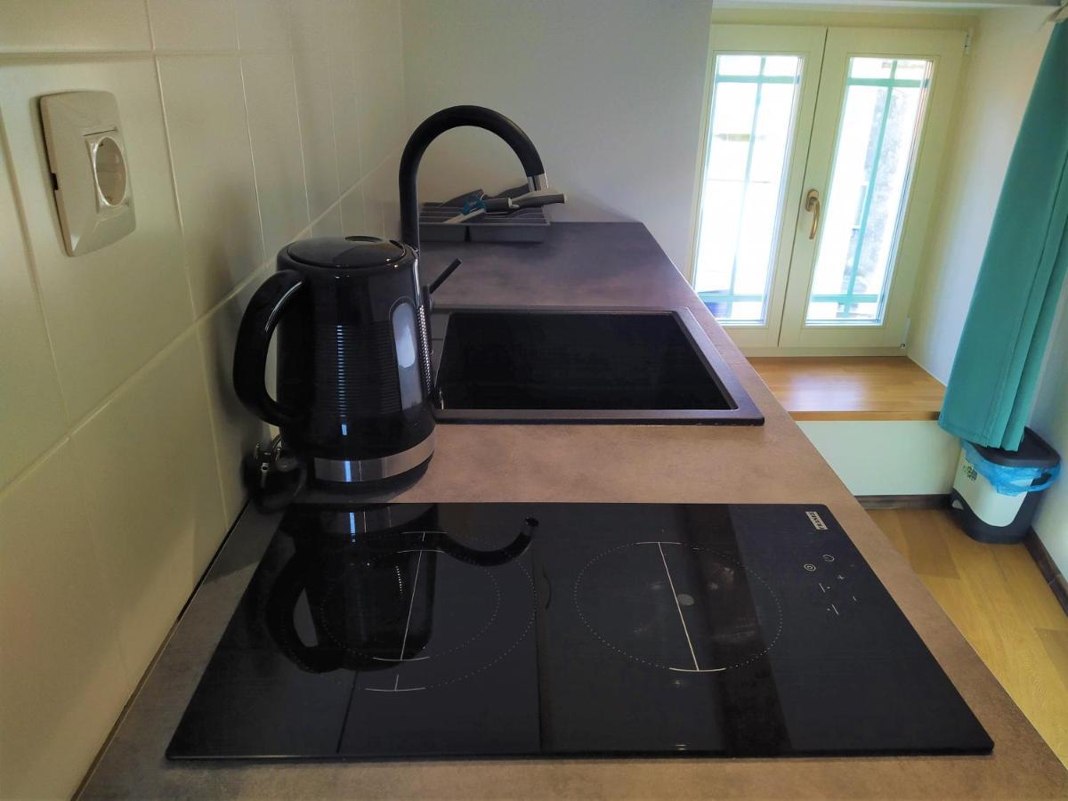 Luxury Apartment - Old Soul With A New Heart เซรส ภายนอก รูปภาพ