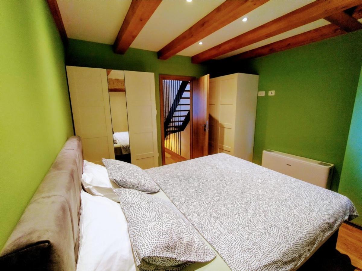 Luxury Apartment - Old Soul With A New Heart เซรส ภายนอก รูปภาพ
